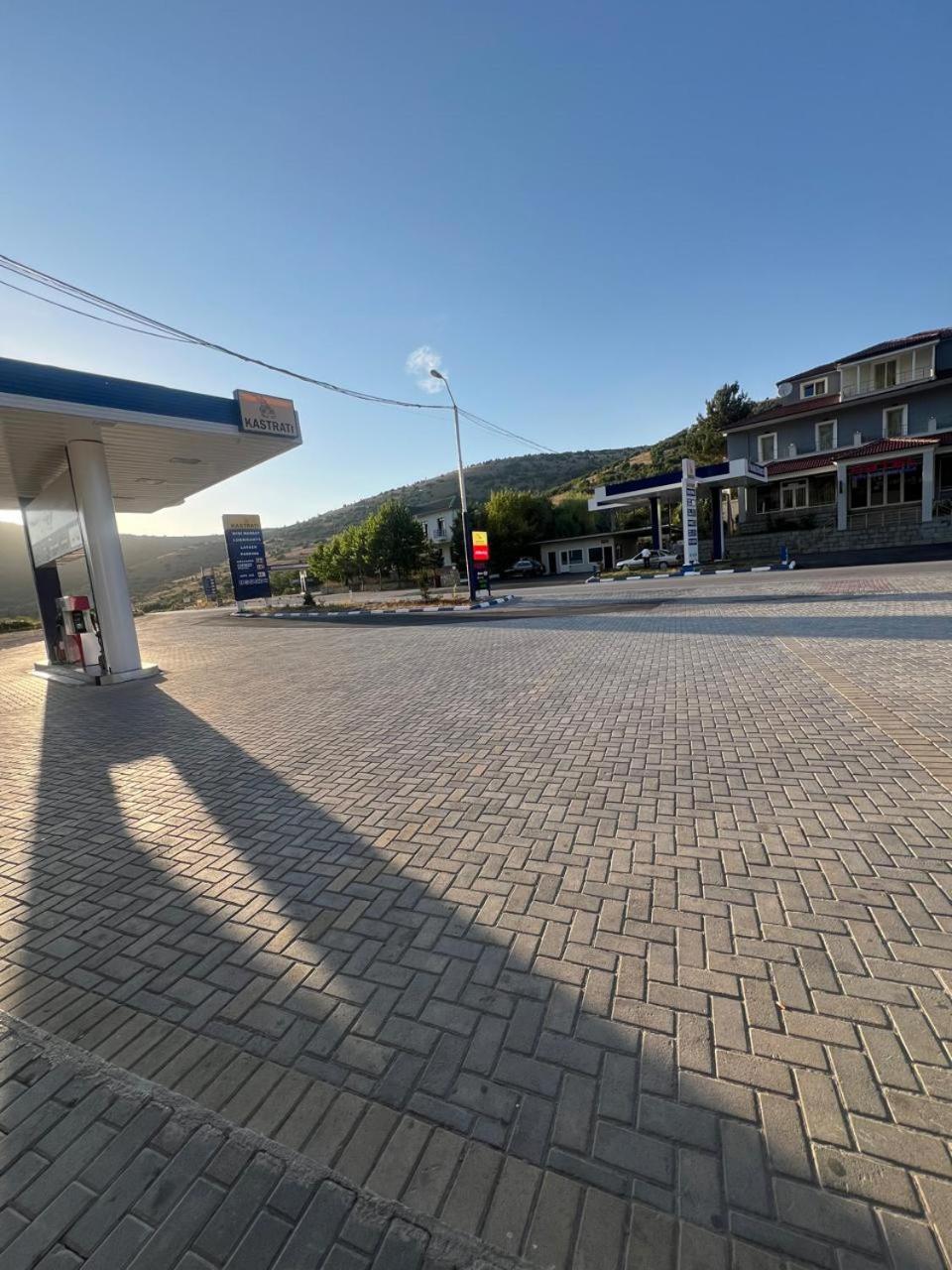 Hotel Egnatia Bilisht Exterior photo